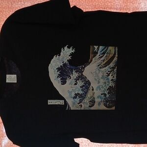 Black T-Shirt with Wave Print NWOT XL  Never worn.